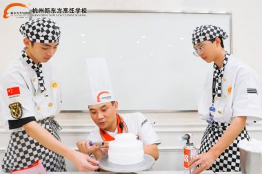 初中生畢業(yè)學(xué)什么技術(shù)好？2025年學(xué)西點(diǎn)需要多久時(shí)間學(xué)成？