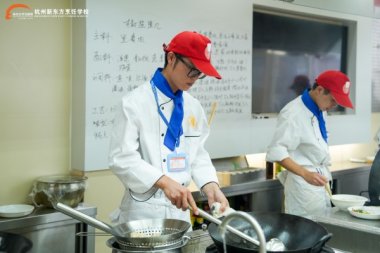 W(xu)N/W(xu)вߏ·P(gun)ĵĎׂ(g)}@